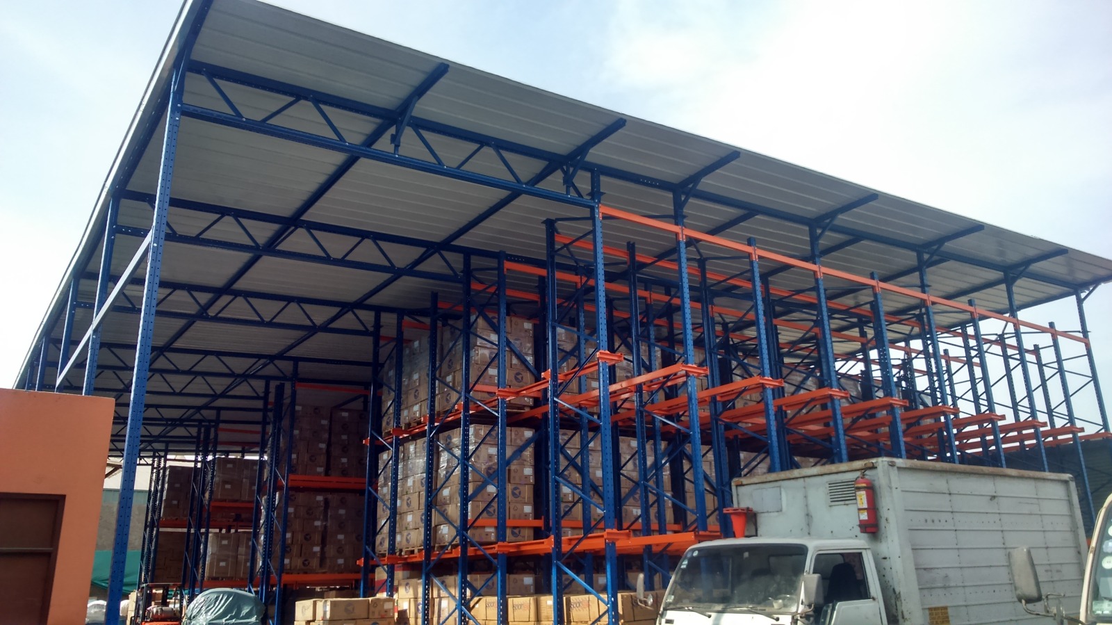 Almacenes Autoportantes